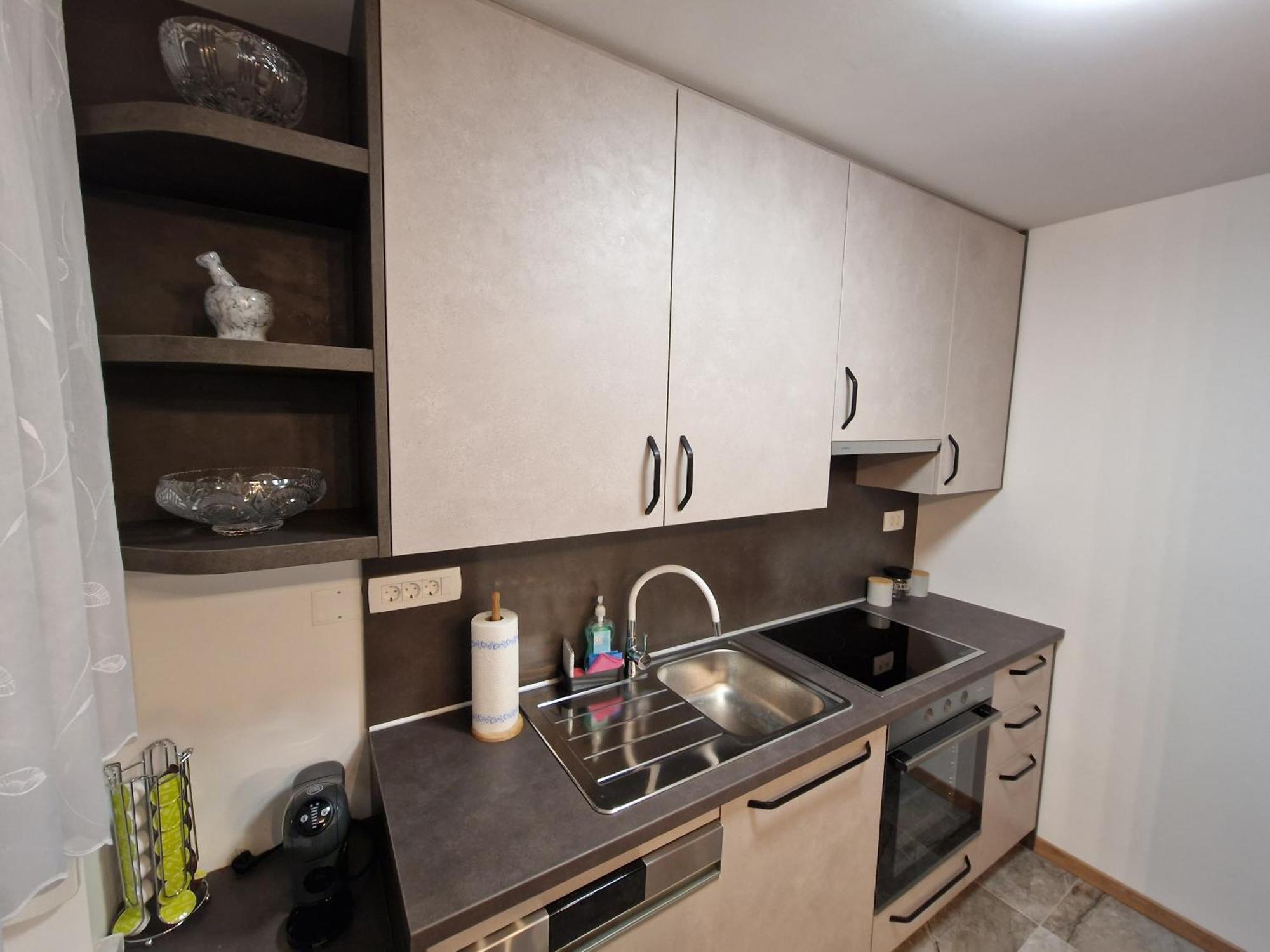 Vila Lastovka Ljubljana Buitenkant foto